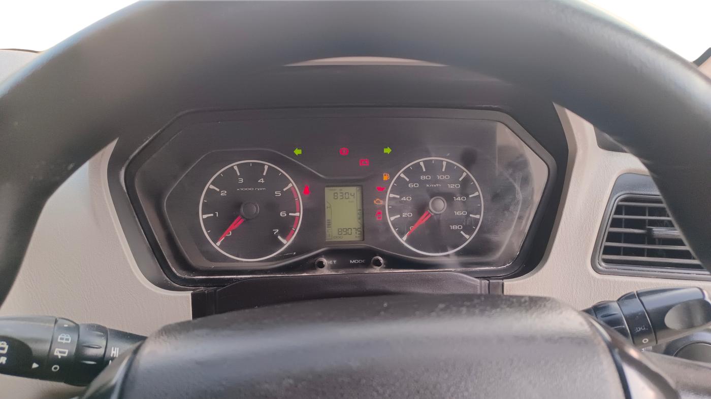 2015 Mahindra Scorpio S4 PLUS, Diesel, Manual, 89,074 km, Odometer Image