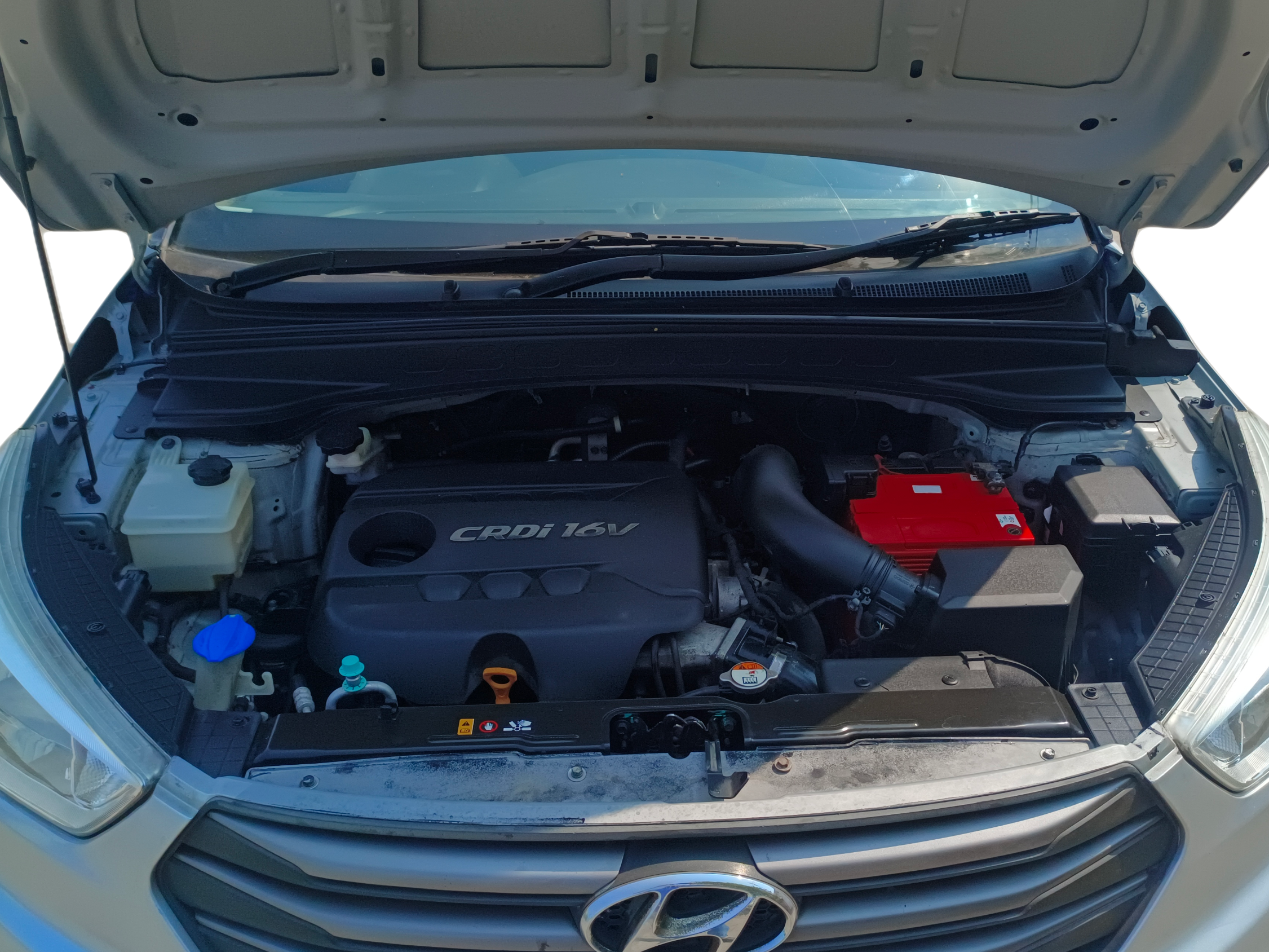 2016 Hyundai Creta S 1.4 DIESEL, Diesel, Manual, 1,18,721 km, Open Bonnet