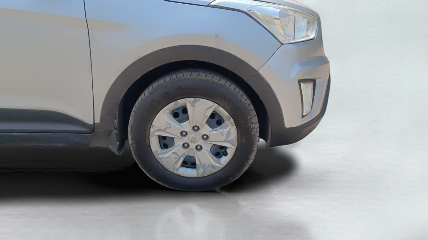 2016 Hyundai Creta S 1.4 DIESEL, Diesel, Manual, 1,18,721 km, Right Front Wheel