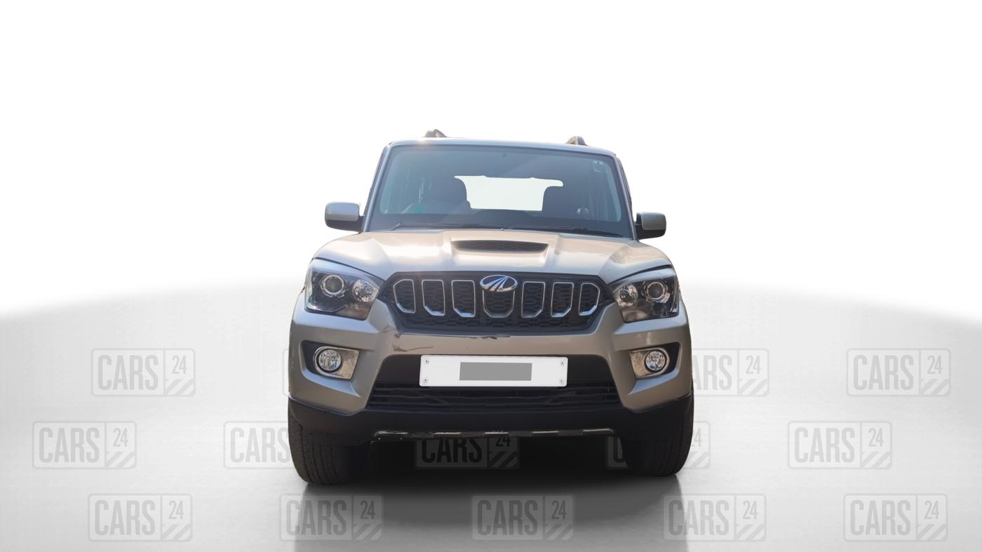 2015 Mahindra Scorpio S6 PLUS, Diesel, Manual, 79,099 km, Front