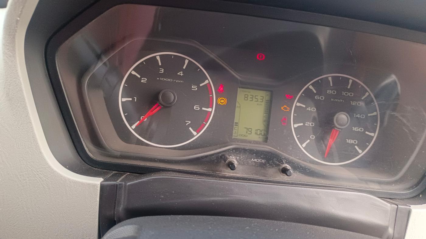 2015 Mahindra Scorpio S6 PLUS, Diesel, Manual, 79,099 km, Odometer Image