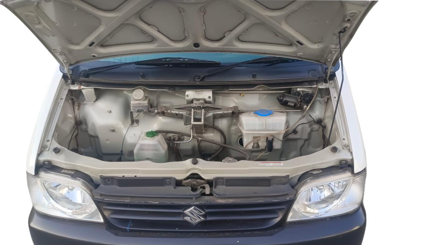 2019 Maruti Eeco 7 STR, Petrol, Manual, 65,327 km, Open Bonnet