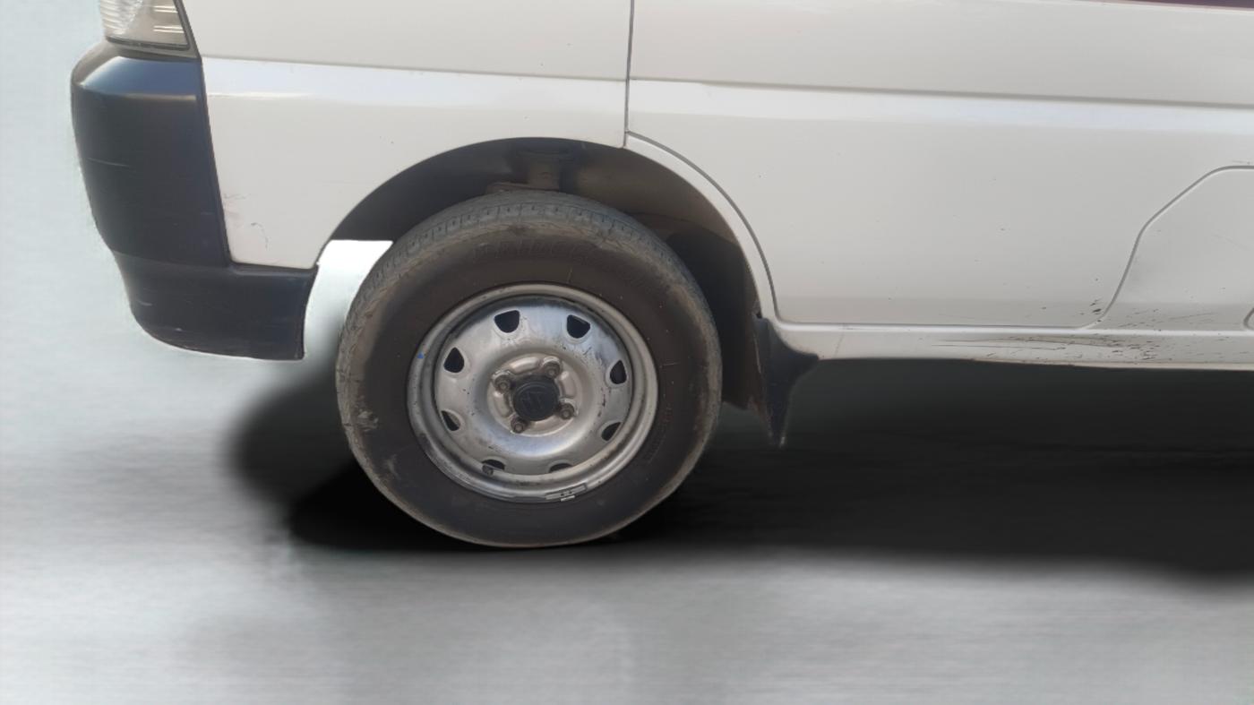 2019 Maruti Eeco 7 STR, Petrol, Manual, 65,327 km, Left Front Wheel