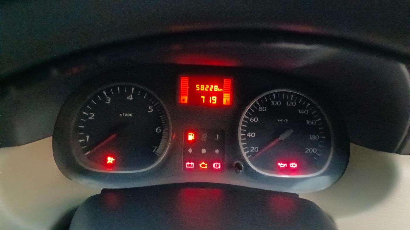2013 Renault Duster 85 PS RXL DIESEL, Diesel, Manual, 58,224 km, Odometer Image