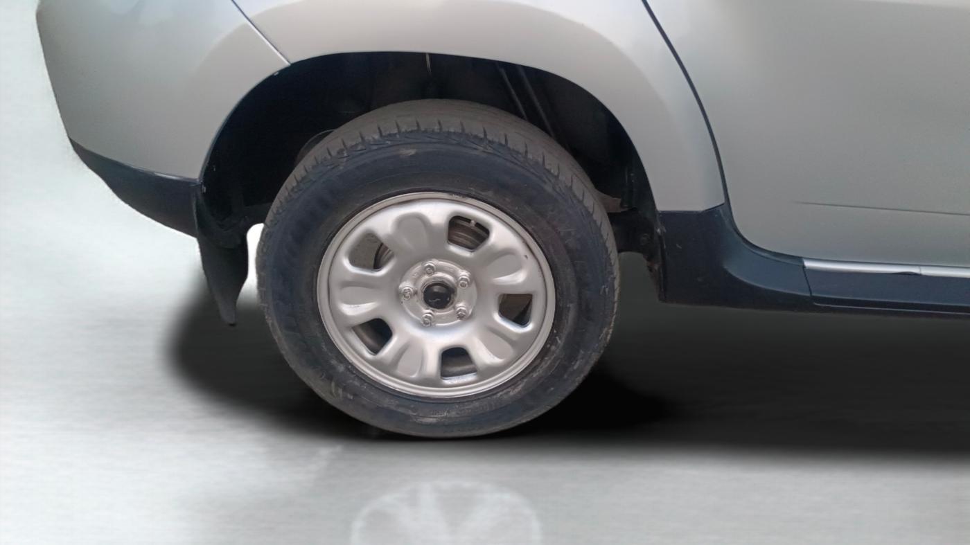 2013 Renault Duster 85 PS RXL DIESEL, Diesel, Manual, 58,224 km, Right Rear Wheel