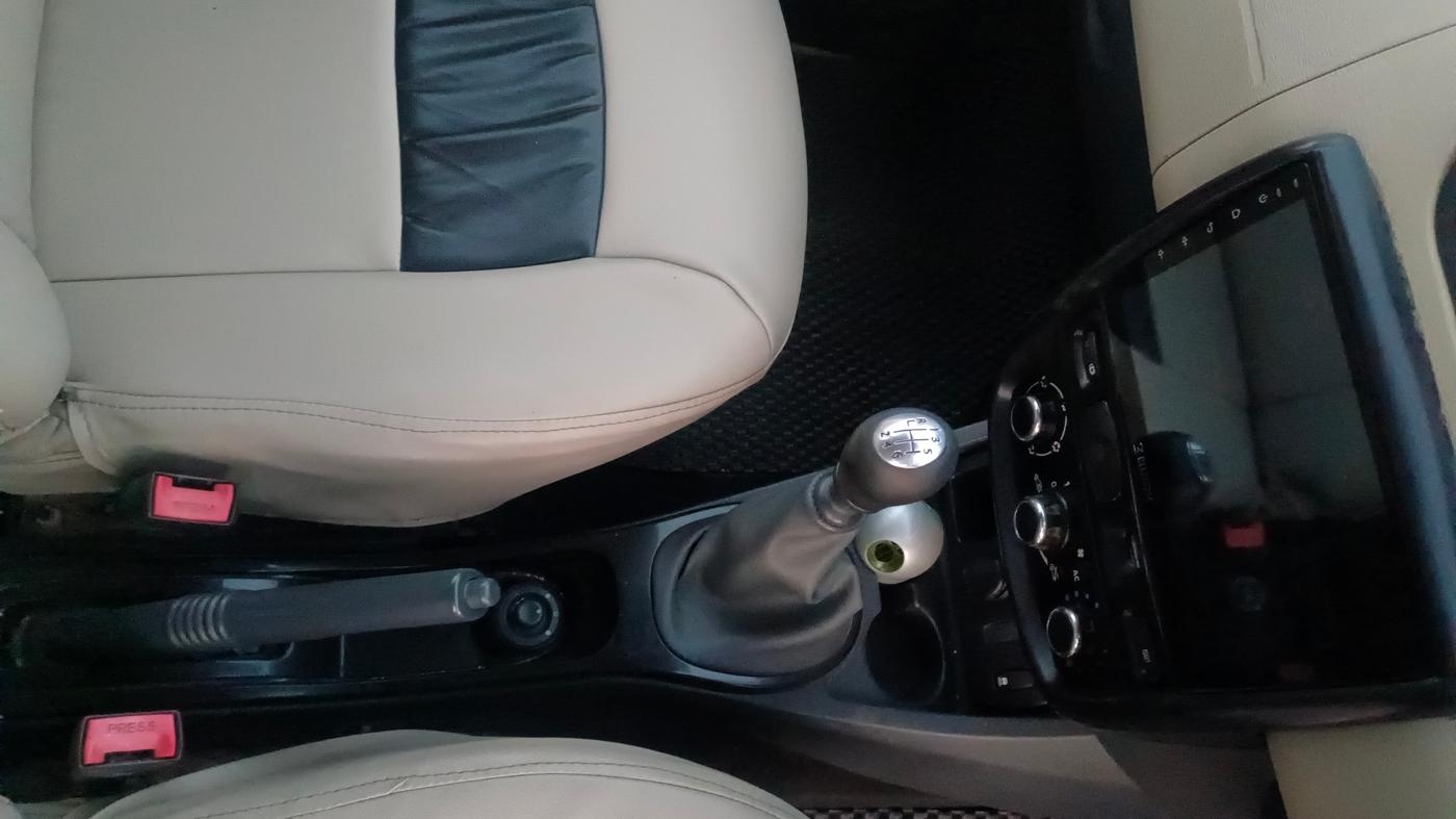 2013 Renault Duster 85 PS RXL DIESEL, Diesel, Manual, 58,224 km, Gear Lever