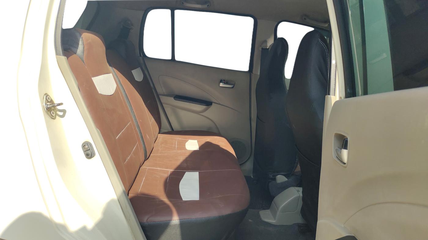 2015 Maruti Celerio VXI, Petrol, Manual, 67,837 km, Right Side Rear Door Cabin