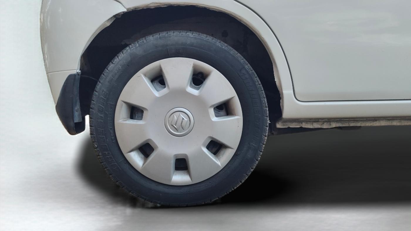 2011 Maruti Alto LXI CNG, CNG, Manual, 86,628 km, Right Rear Wheel