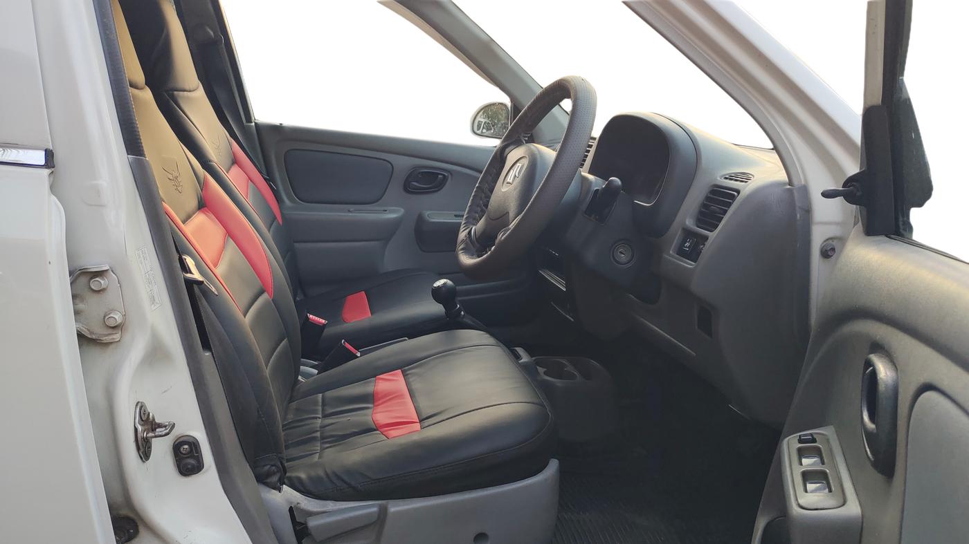 2011 Maruti Alto LXI CNG, CNG, Manual, 86,628 km, Right Side Front Door Cabin