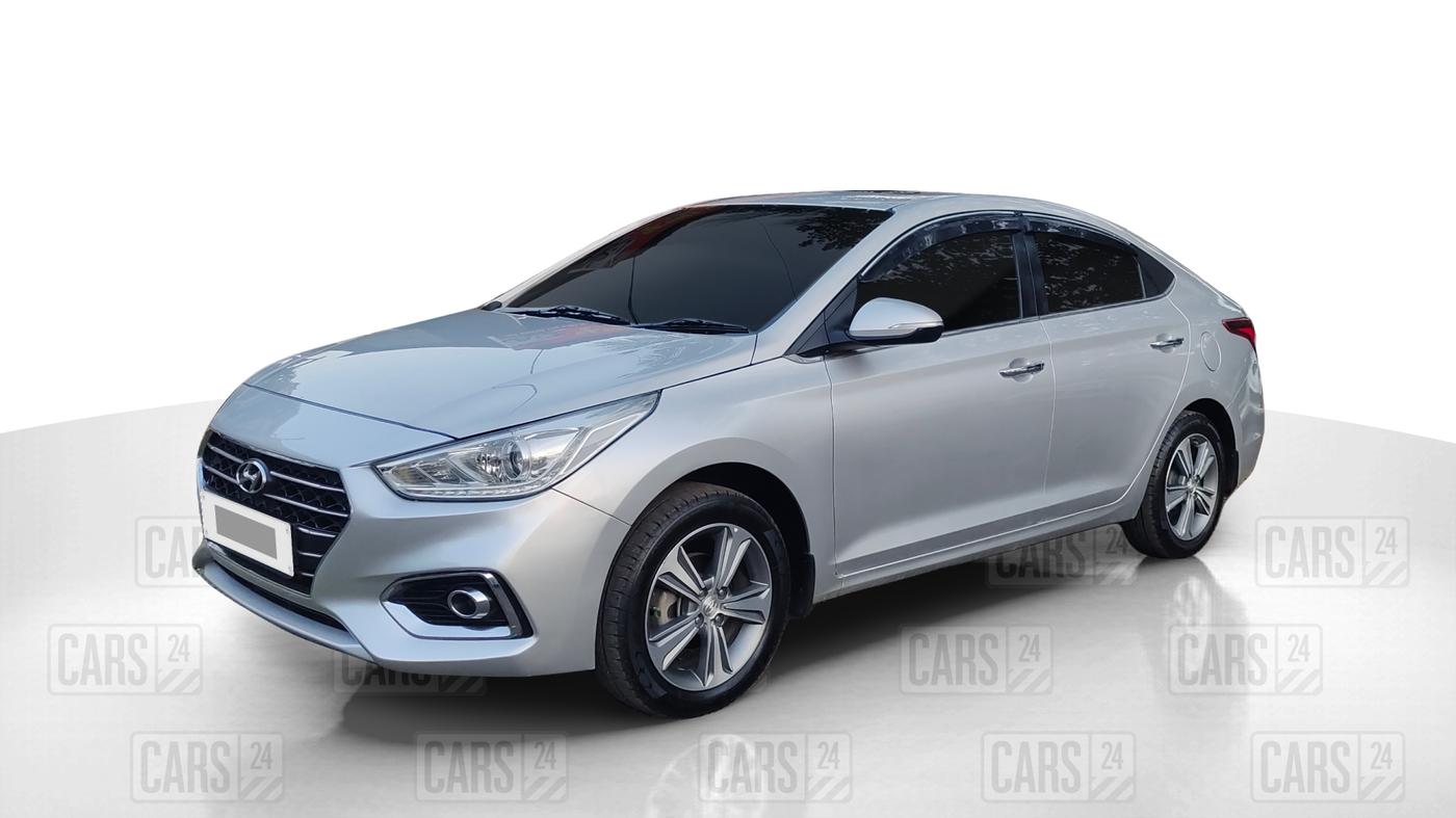 2017 Hyundai Verna 1.6 SX (O) CRDI MT, Diesel, Manual, 1,27,572 km, Left Front Diagonal