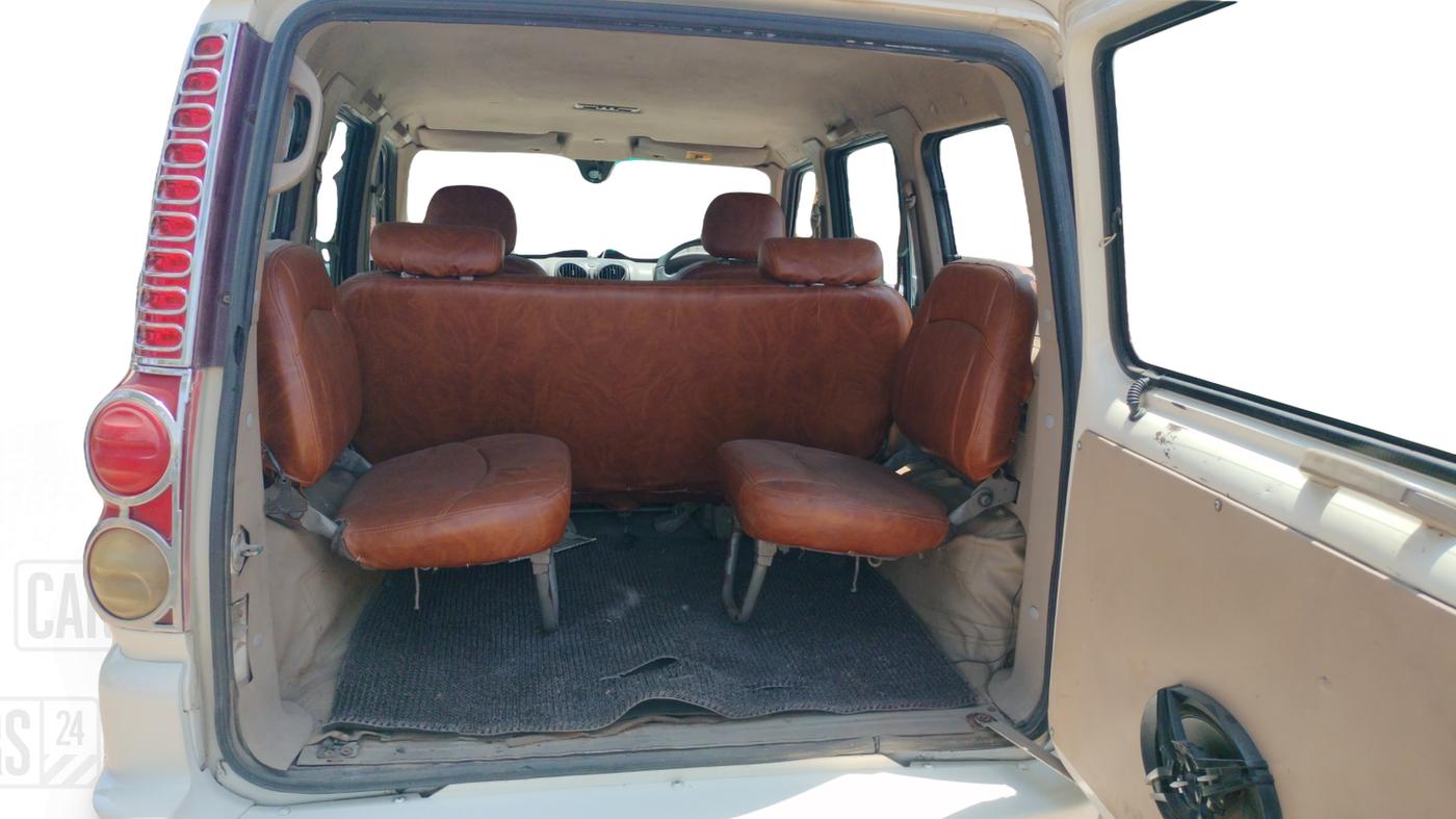 2011 Mahindra Scorpio VLX 2WD BS-III, Diesel, Manual, 65,368 km, Boot Inside