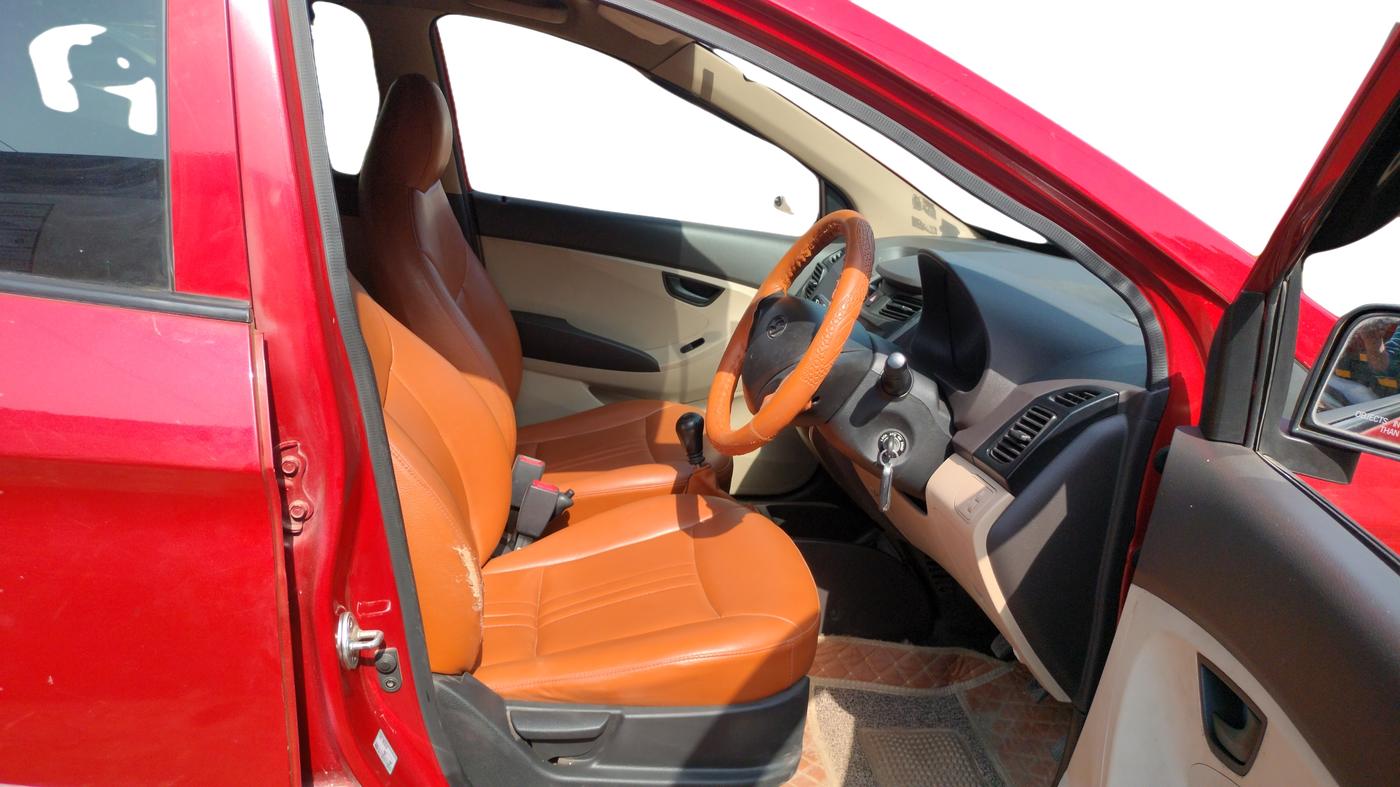 2017 Hyundai Eon ERA +, Petrol, Manual, 41,374 km, Right Side Front Door Cabin