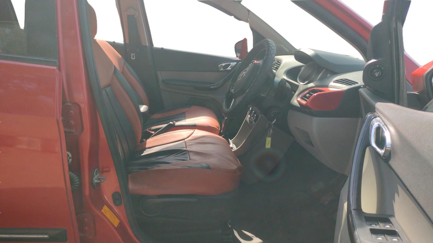 2016 Tata Tiago XZ PETROL, Petrol, Manual, 62,961 km, Right Side Front Door Cabin
