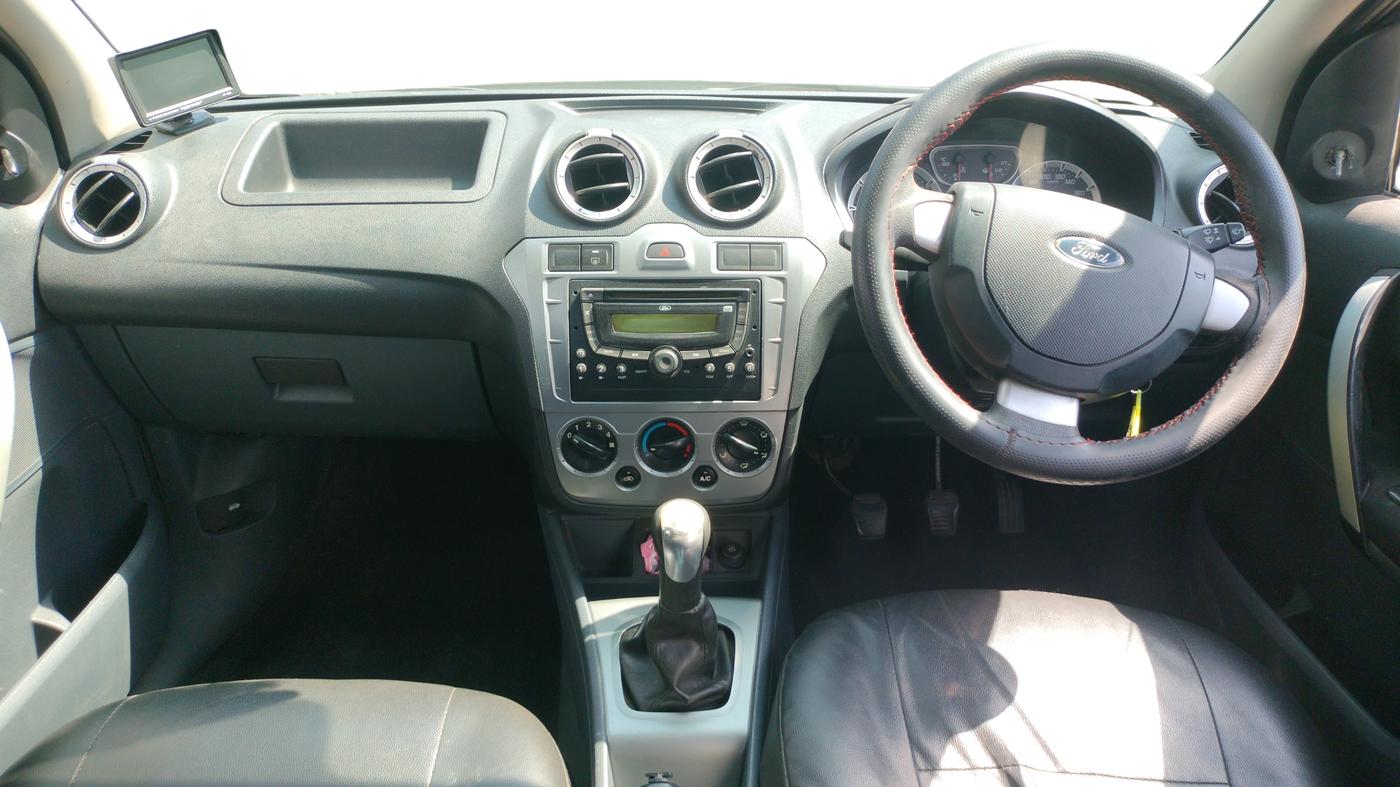 2011 Ford Fiesta EXI 1.6 PETROL, Petrol, Manual, 42,537 km, Dashboard