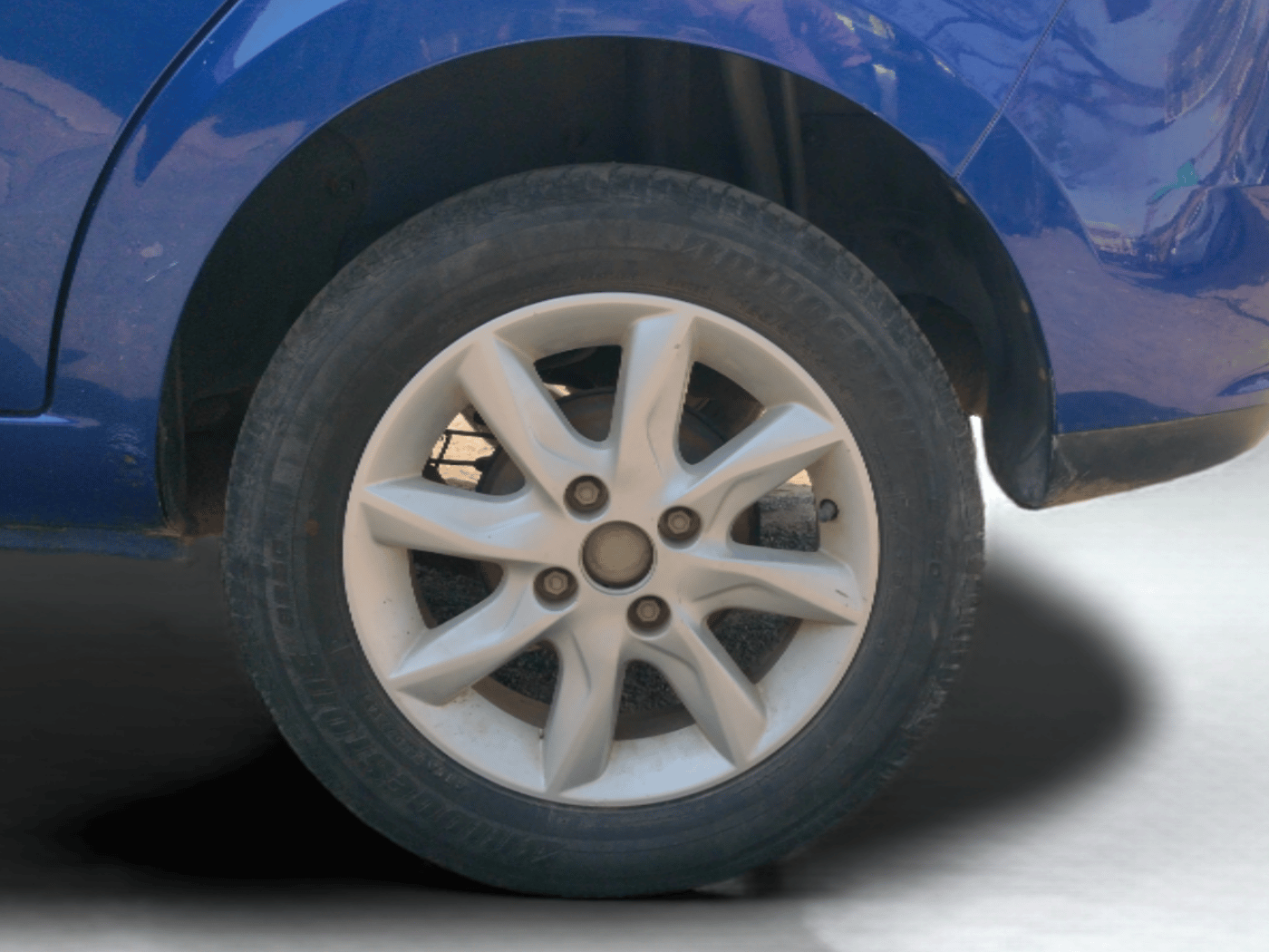 2014 Tata Zest XT PETROL, Petrol, Manual, 21,713 km, Left Rear Wheel