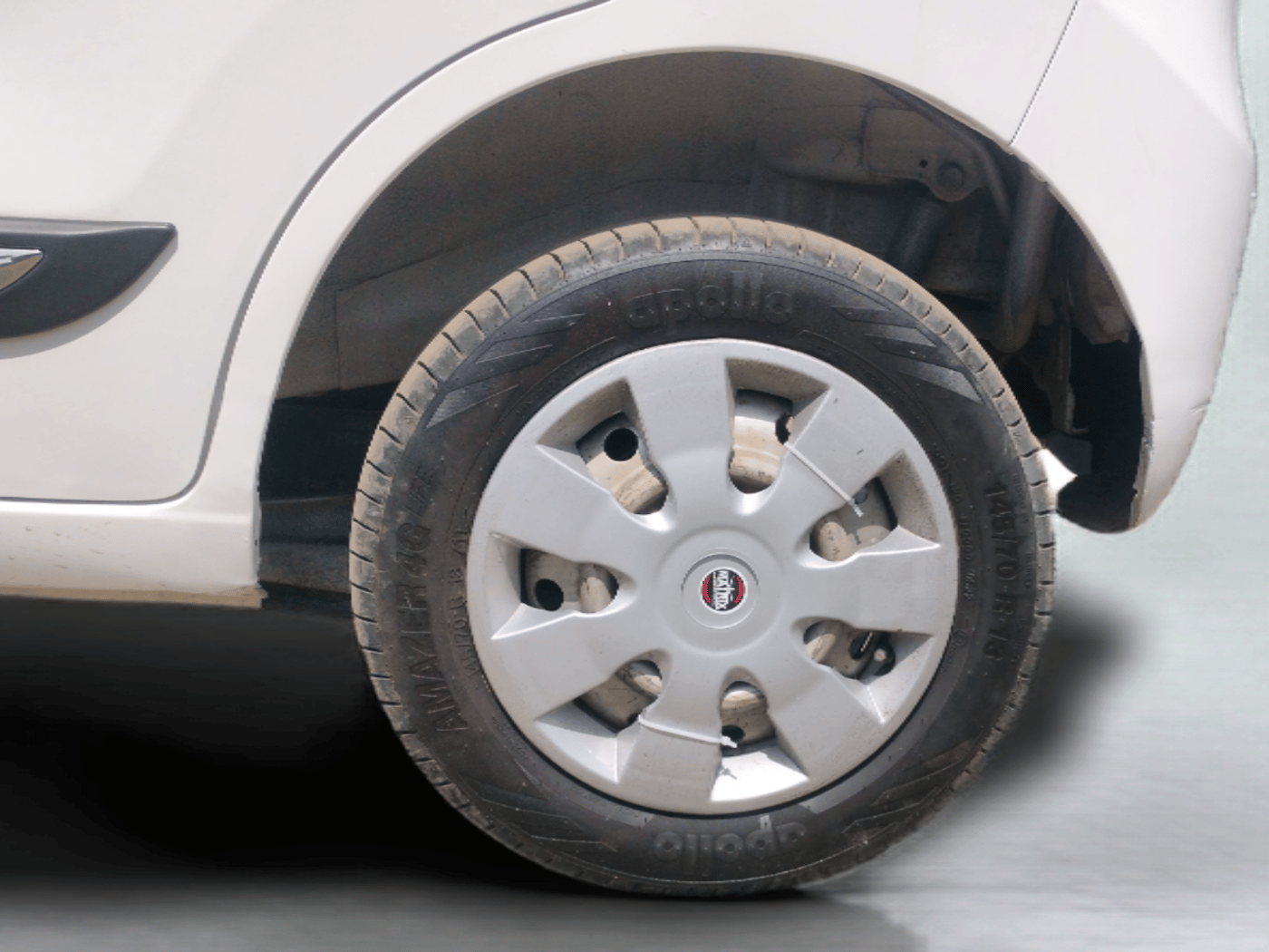 2010 Maruti Wagon R 1.0 LXI, Petrol, Manual, 62,800 km, Left Rear Wheel