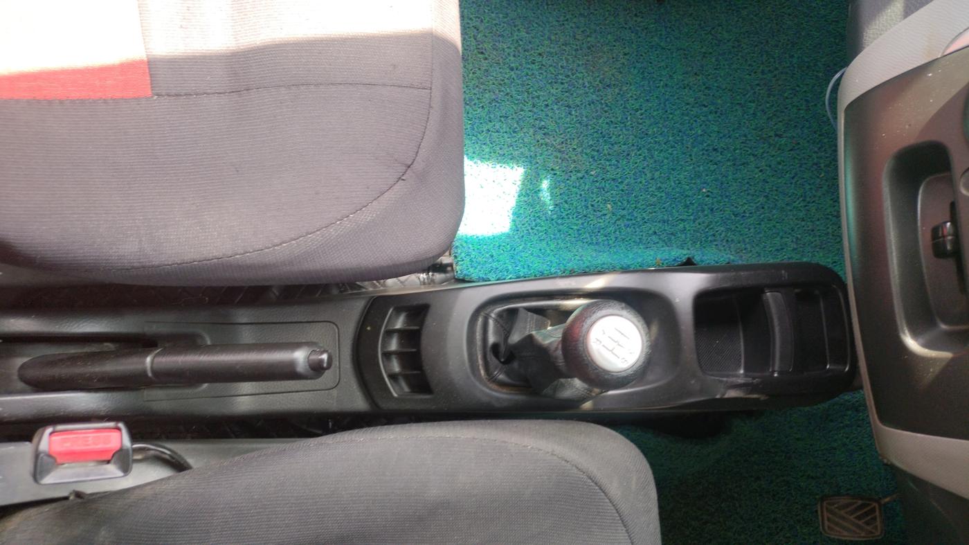 2010 Maruti Wagon R 1.0 LXI, Petrol, Manual, 62,800 km, Gear Lever