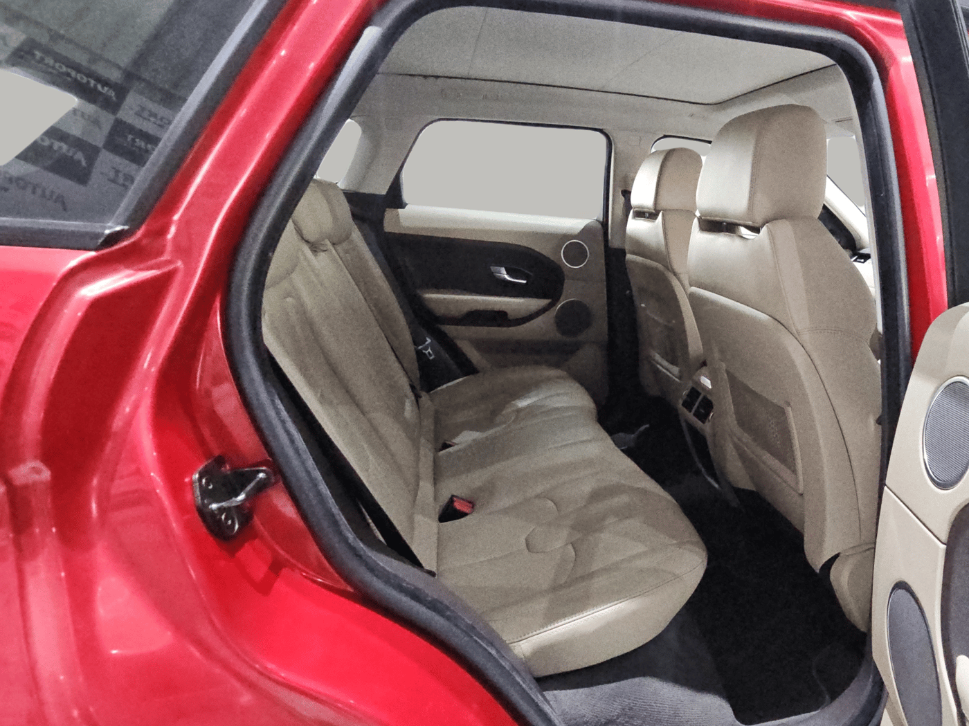 2015 Landrover Range Rover Evoque PURE SD4, Diesel, Automatic, 78,000 km, Right Side Rear Door Cabin