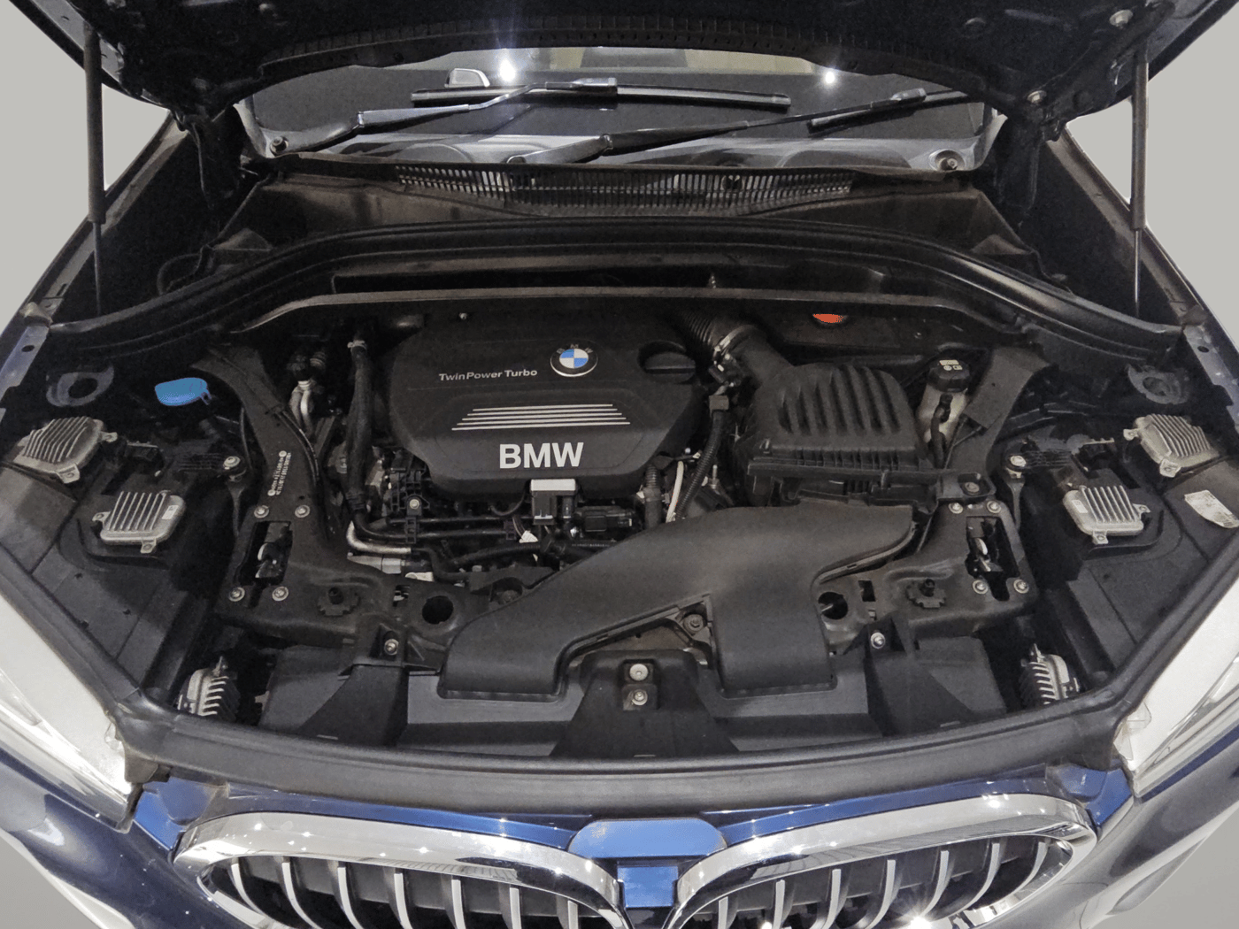 2017 BMW X1 xDrive20d xLine, Diesel, Automatic, 51,100 km, Open Bonnet