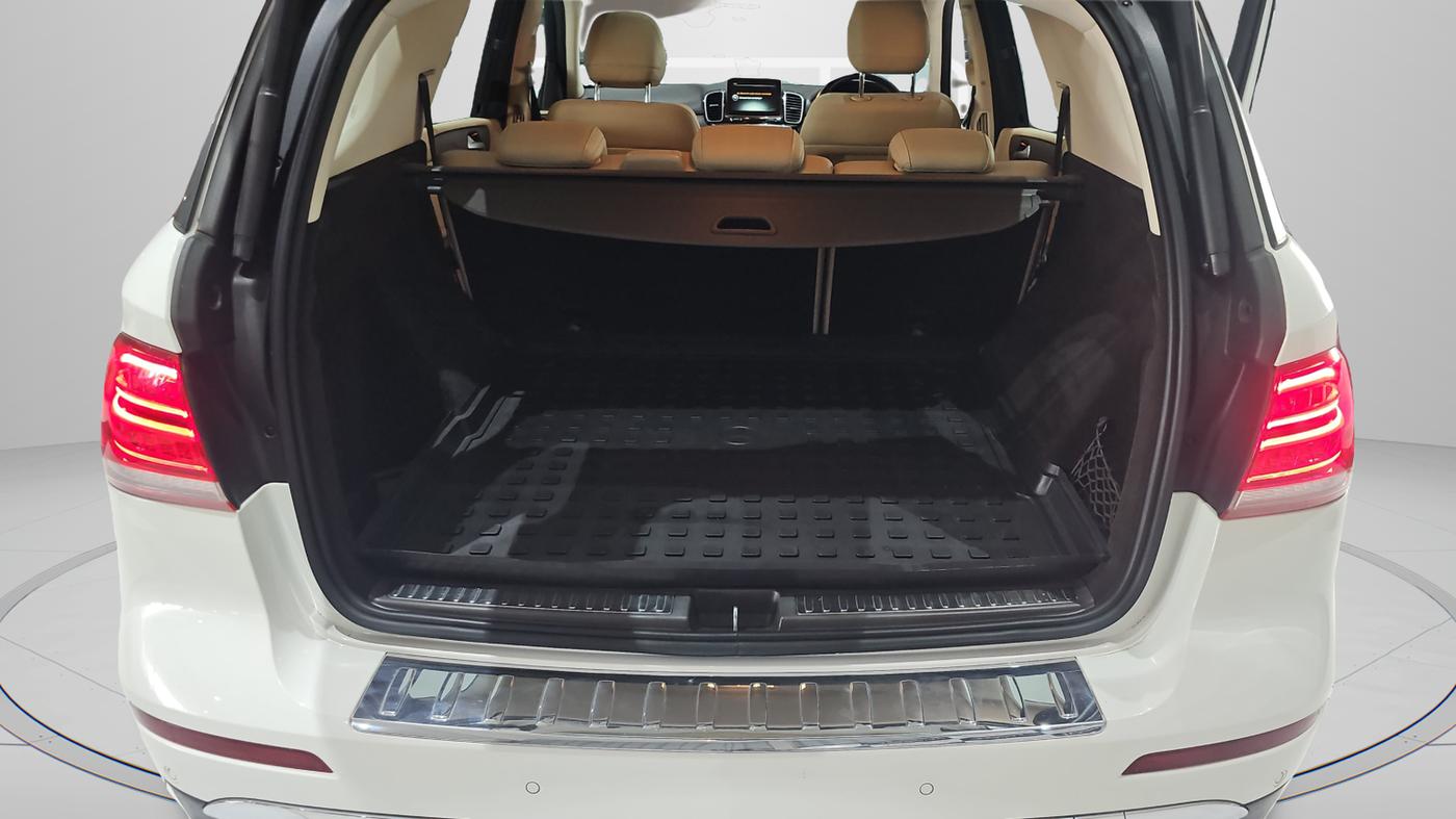 2016 Mercedes Benz GLE 350 D4 MATIC, Diesel, Automatic, 46,326 km, Boot Inside