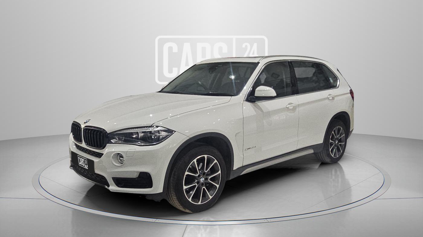 2017 BMW X5 XDRIVE 30 D, Diesel, Automatic, 56,625 km, Left Front Diagonal