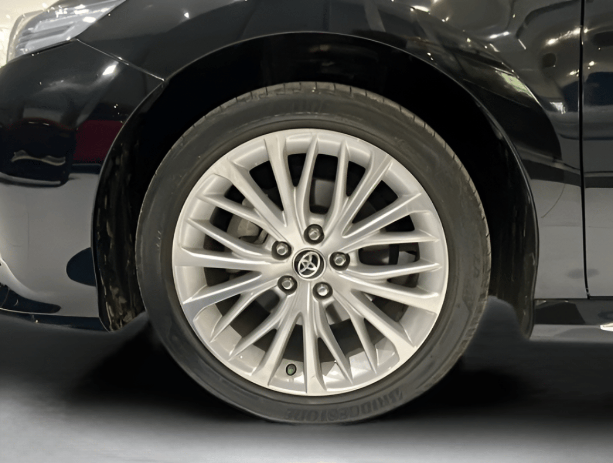 2021 Toyota Camry HYBRID, Hybrid, Automatic, 22,254 km, Left Front Wheel