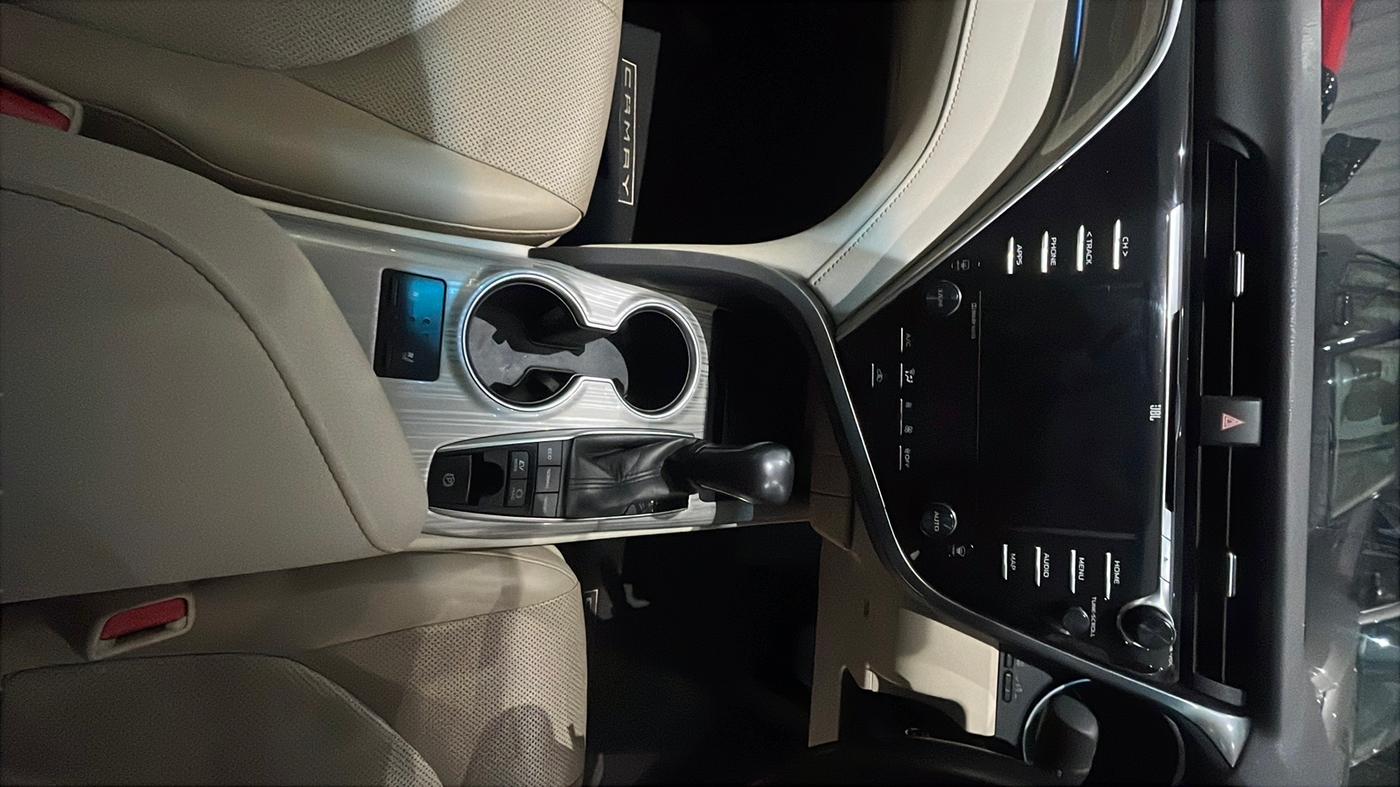 2021 Toyota Camry HYBRID, Hybrid, Automatic, 22,254 km, Gear Lever