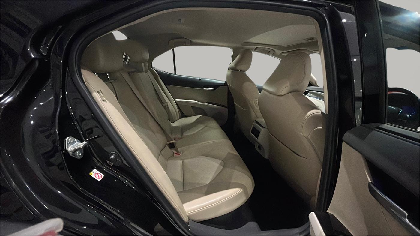 2021 Toyota Camry HYBRID, Hybrid, Automatic, 22,254 km, Right Side Rear Door Cabin