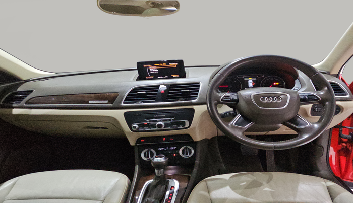 2015 Audi Q3 35TDI PREMIUM PLUS, Diesel, Automatic, 71,000 km, Dashboard