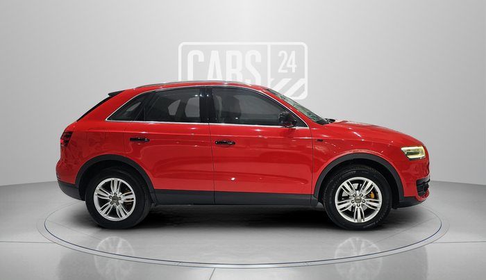 2015 Audi Q3 35TDI PREMIUM PLUS, Diesel, Automatic, 71,000 km, Right Side View