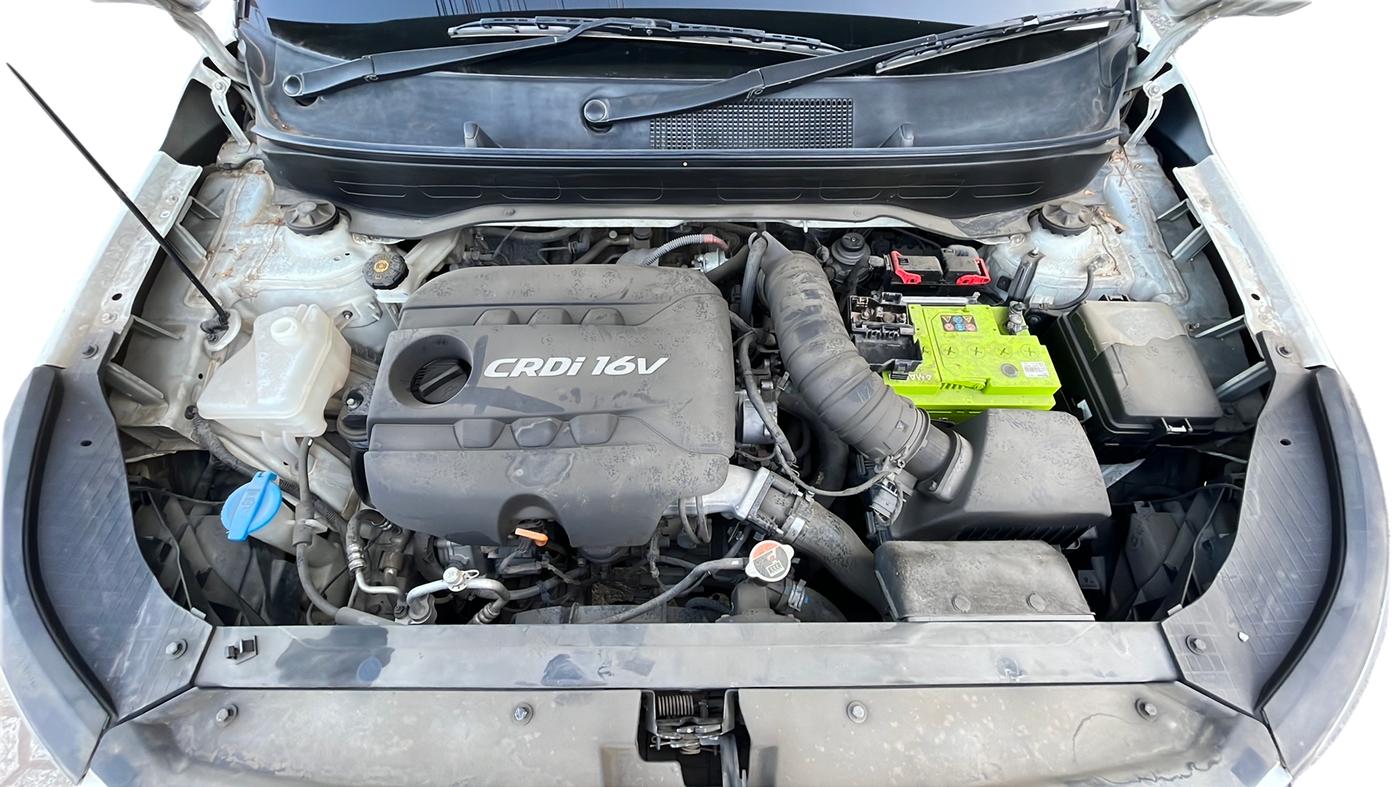 2019 Hyundai VENUE S 1.4 CRDI, Diesel, Manual, 48,420 km, Open Bonnet
