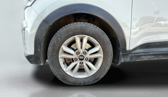 2015 Hyundai Creta SX PLUS AT 1.6 DIESEL, Diesel, Automatic, 79,420 km, Left Front Wheel