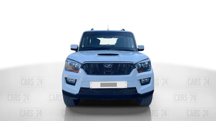2016 Mahindra Scorpio S6 PLUS, Diesel, Manual, 87,924 km, Front