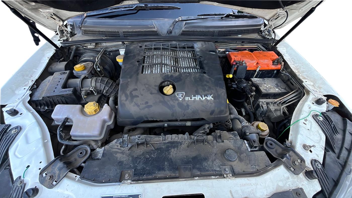 2016 Mahindra Scorpio S6 PLUS, Diesel, Manual, 87,924 km, Open Bonnet