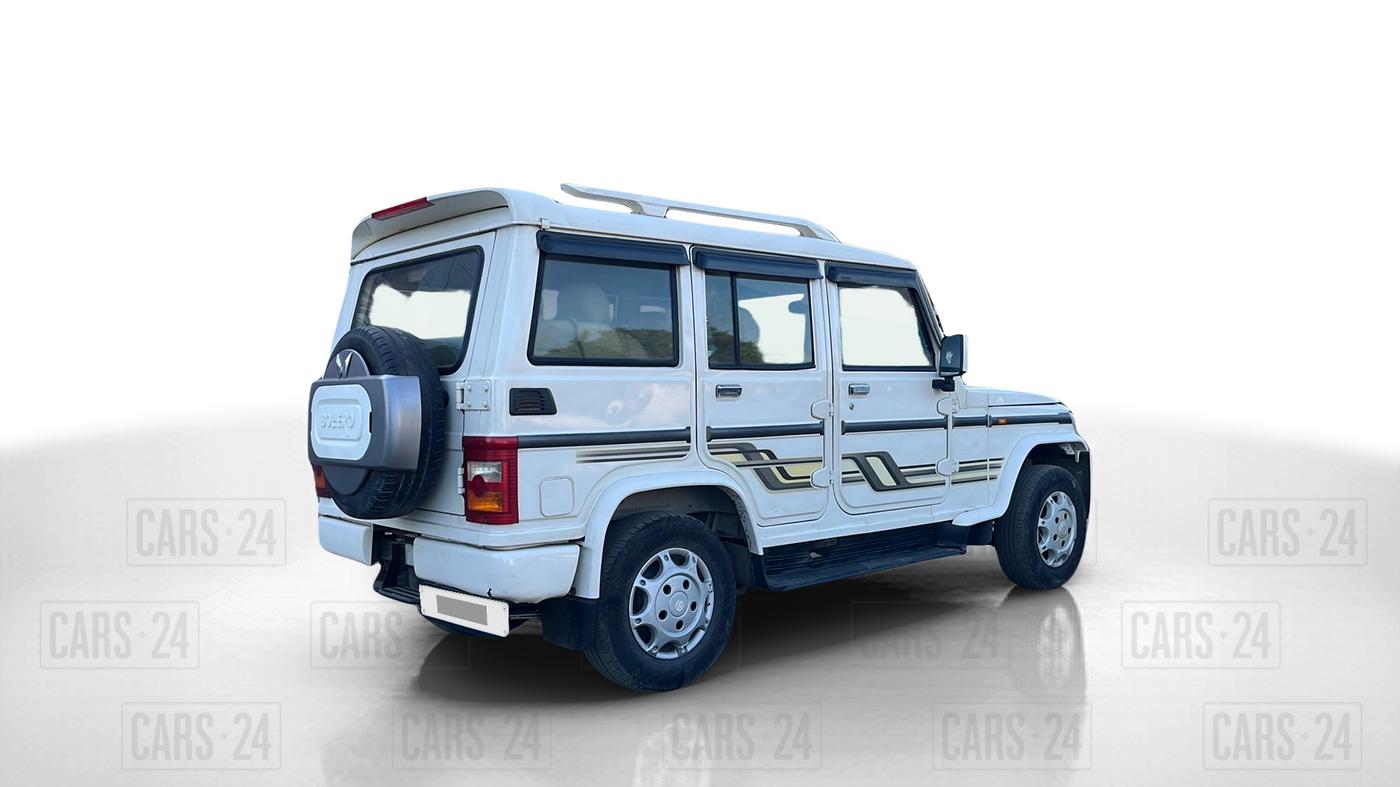 2017 Mahindra Bolero POWER PLUS SLX, Diesel, Manual, 73,026 km, Right Back Diagonal