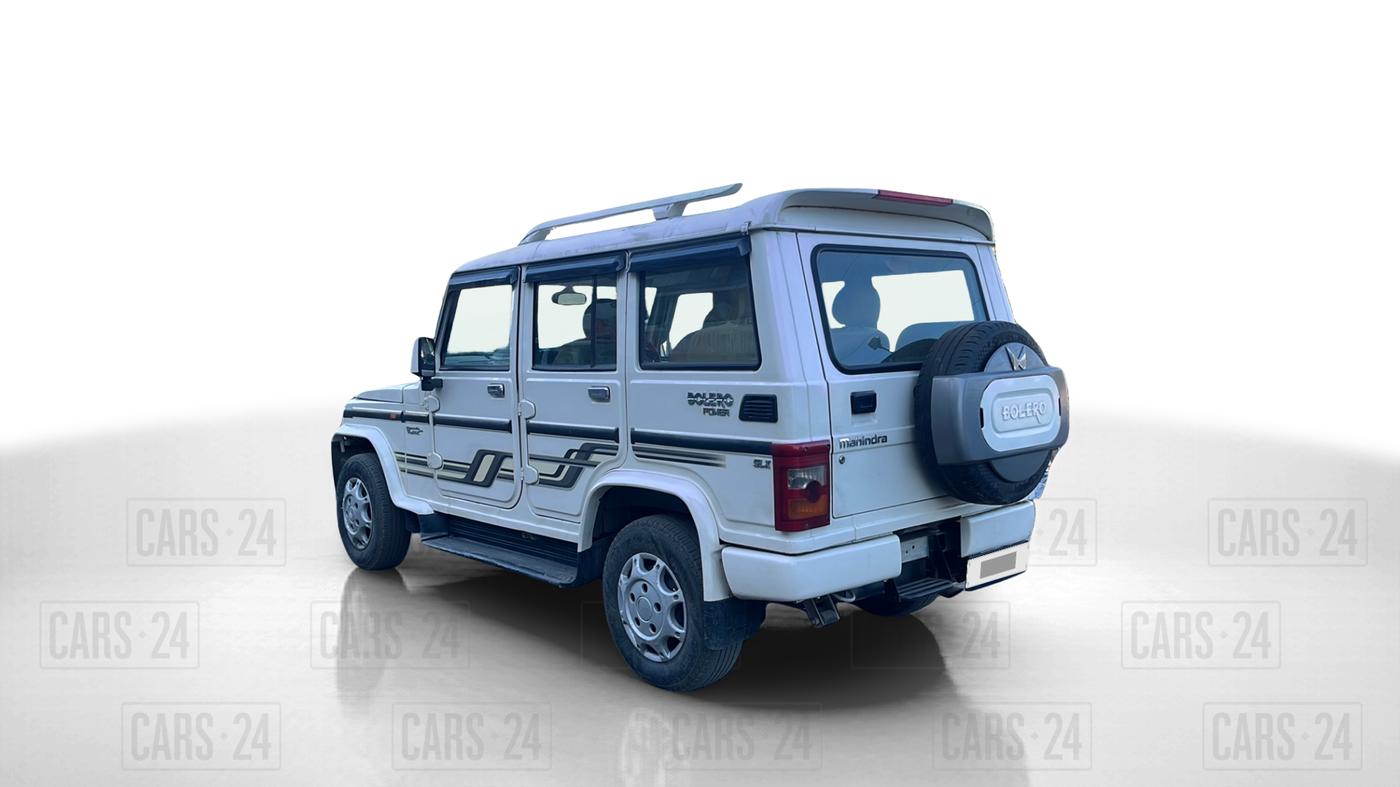 2017 Mahindra Bolero POWER PLUS SLX, Diesel, Manual, 73,026 km, Left Back Diagonal