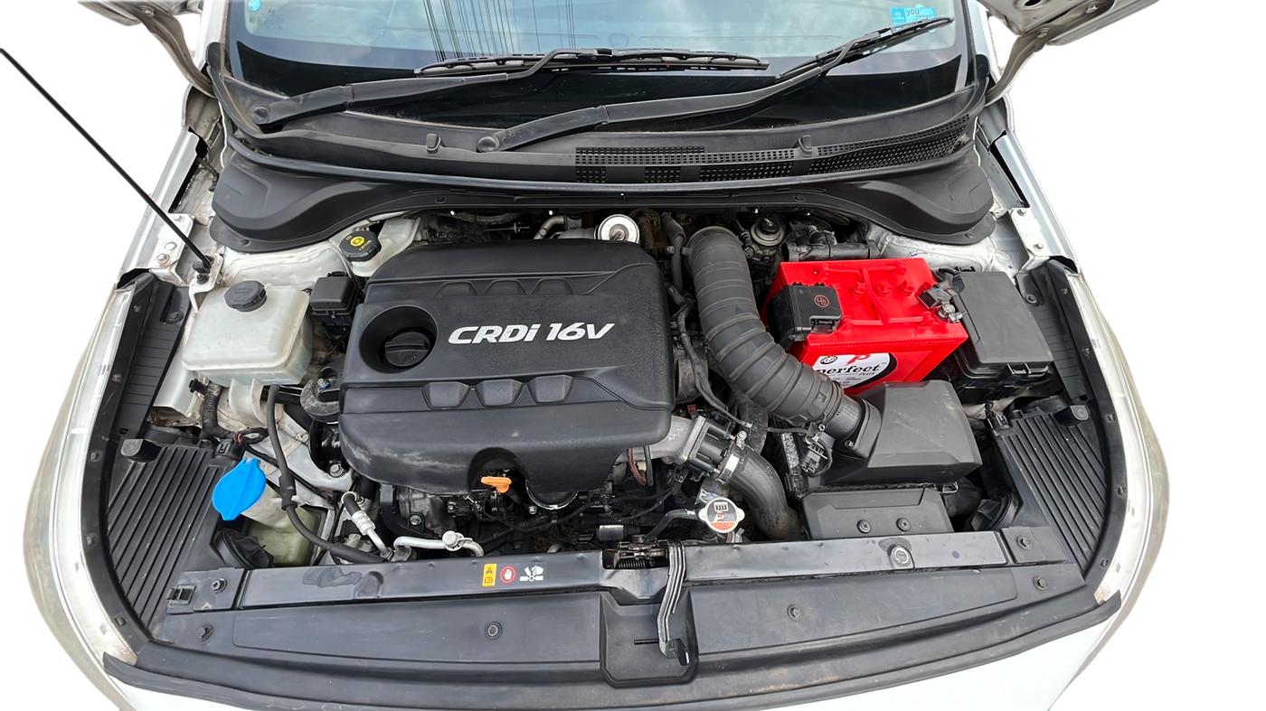 2018 Hyundai Verna 1.6 CRDI SX, Diesel, Manual, 69,347 km, Open Bonnet