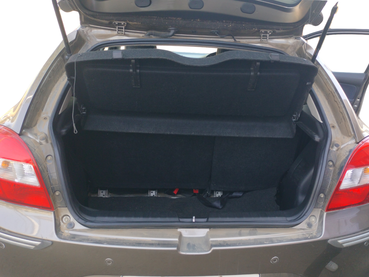2021 Maruti Baleno DELTA PETROL 1.2, Petrol, Manual, 48,311 km, Boot Inside