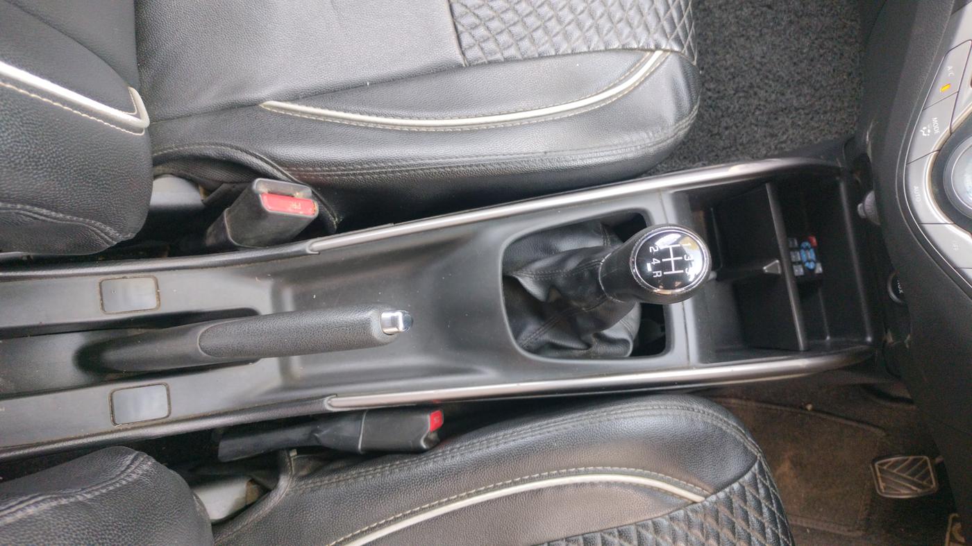 2021 Maruti Baleno DELTA PETROL 1.2, Petrol, Manual, 48,311 km, Gear Lever