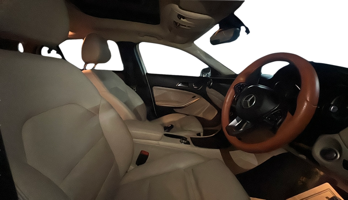 2017 Mercedes Benz GLA Class 200 D Sports, Diesel, Automatic, 45,000 km, Right Side Front Door Cabin