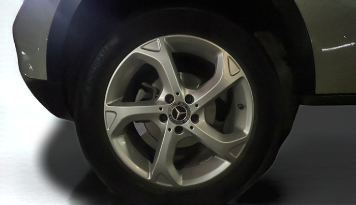 2017 Mercedes Benz GLA Class 200 D Sports, Diesel, Automatic, 45,000 km, Right Rear Wheel