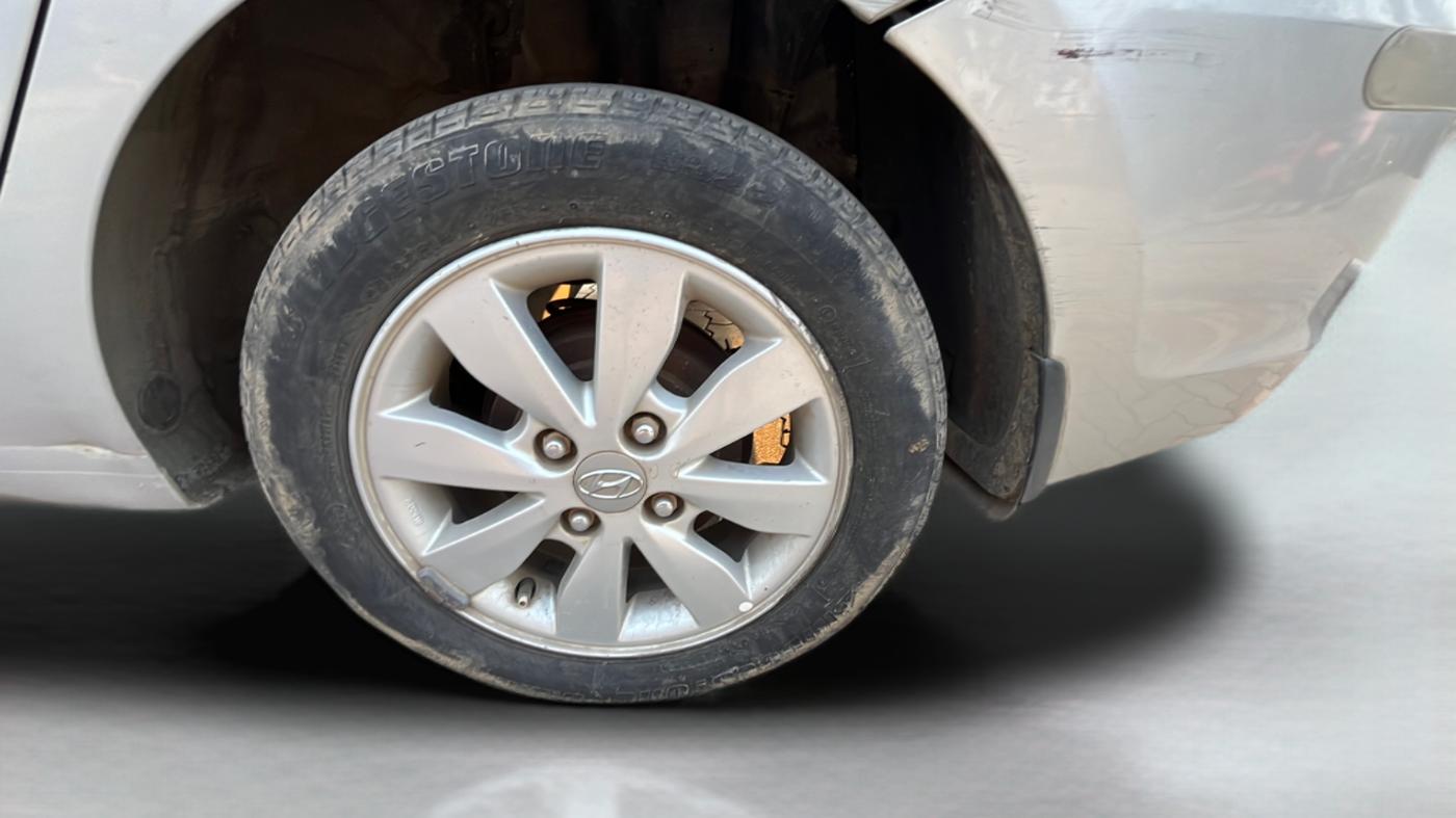 2014 Hyundai Xcent S (O) 1.2, Petrol, Manual, 31,000 km, Left Rear Wheel