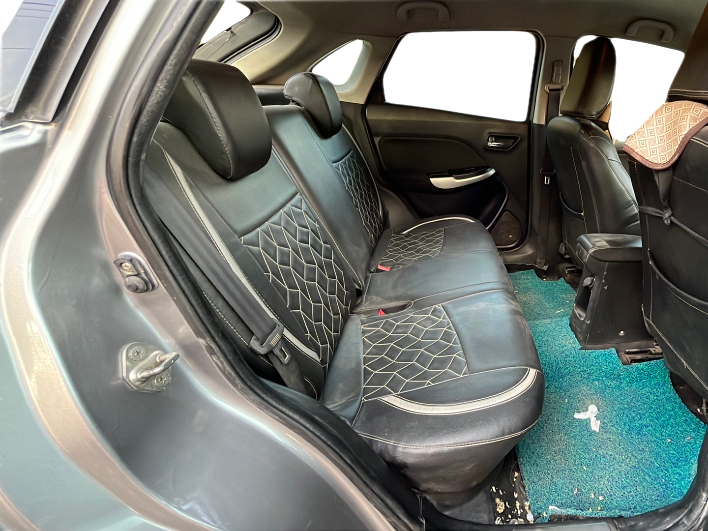 2016 Maruti Baleno ZETA CVT PETROL 1.2, Petrol, Automatic, 33,344 km, Right Side Rear Door Cabin