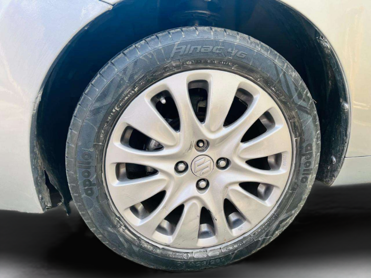 2016 Maruti Baleno ZETA CVT PETROL 1.2, Petrol, Automatic, 33,344 km, Left Front Wheel