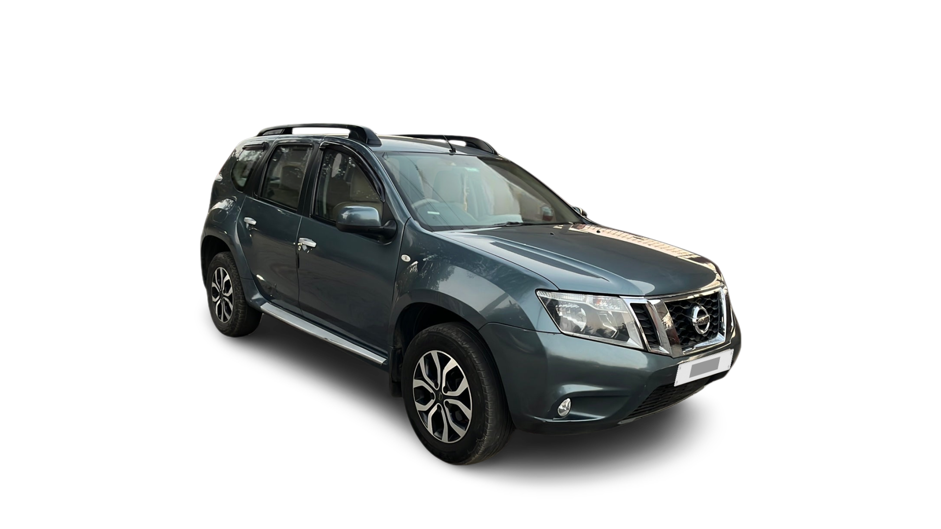 Nissan Terrano-img