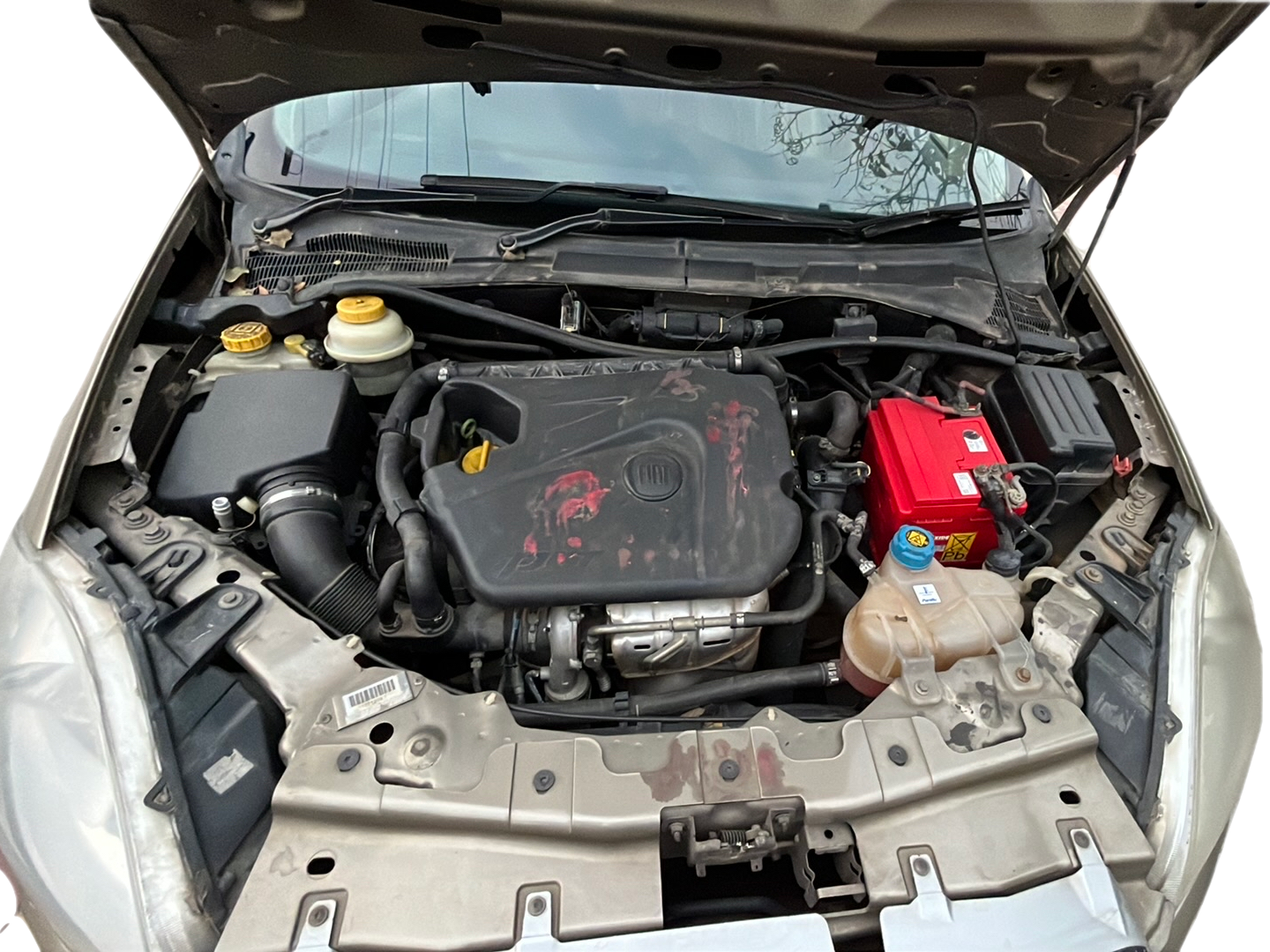 2011 Fiat Linea T JET PLUS, Petrol, Manual, 52,000 km, Open Bonnet