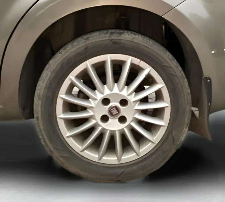 2011 Fiat Linea T JET PLUS, Petrol, Manual, 52,000 km, Left Rear Wheel