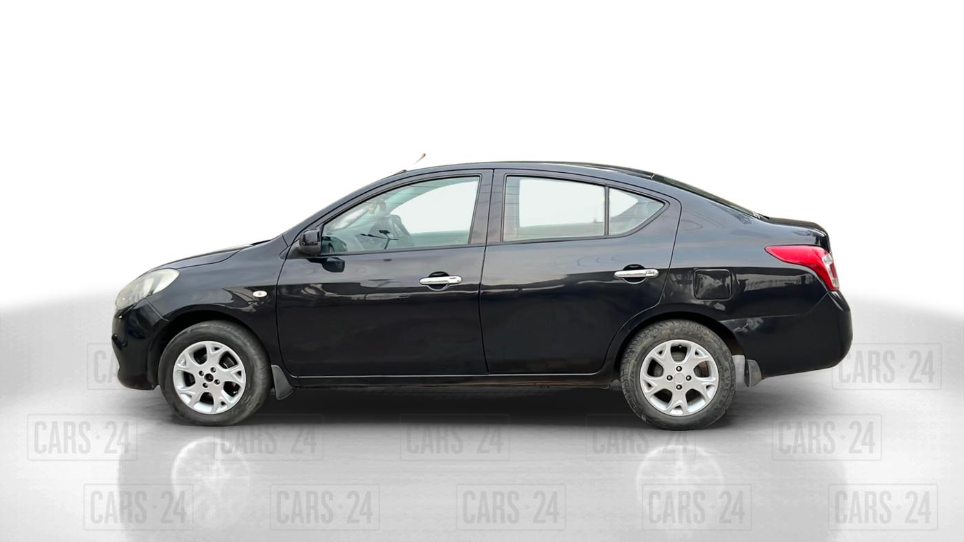 2015 Renault Scala RXZ DIESEL, Diesel, Manual, 50,000 km, Left Side