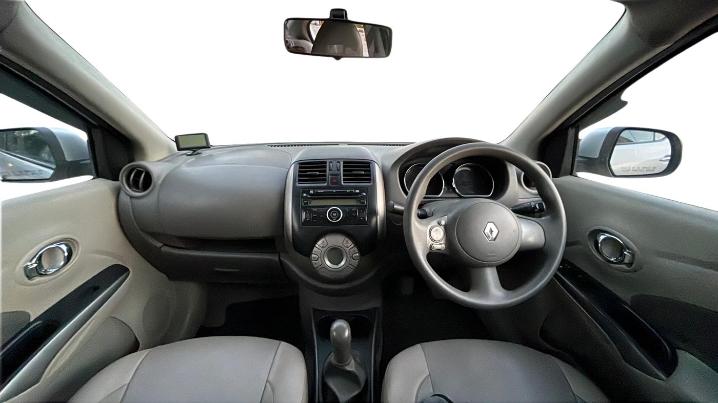 2013 Renault Scala RXL DIESEL, Diesel, Manual, 68,000 km, Dashboard