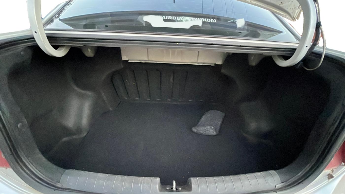 2014 Hyundai Xcent S (O) 1.2, Petrol, Manual, 62,000 km, Boot Inside